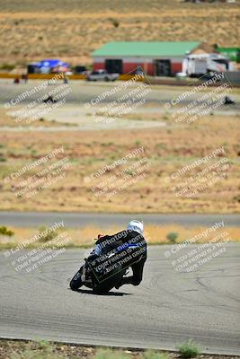 media/Apr-13-2025-TrackXperience (Sun) [[fb1ef998a6]]/Level 2 (Intermediate)/Turn 2 (Session 5)/